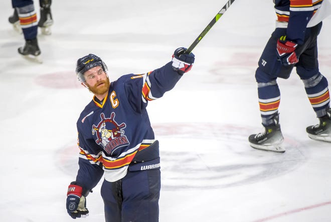 Peoria's Alec Hagaman acknowledges the crowd as the Rivermen leave the ice after defeating the Huntsville Havoc in Game 2 of the SPHL President's Cup finals Saturday, April 27, 2024 at the Peoria Civic Center. The Rivermen forced a Game 3 with a 6-4 victory.